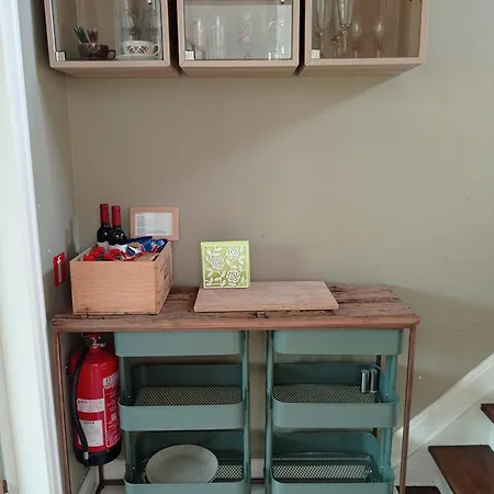Emma Bed and Breakfast Μπριζ